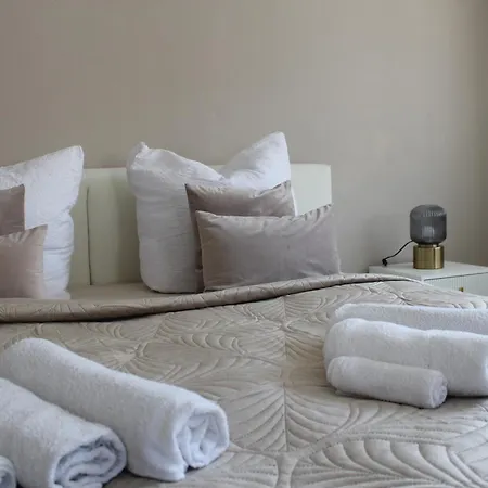 Apartamento Via *